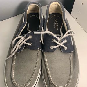 Sperry mens shoe